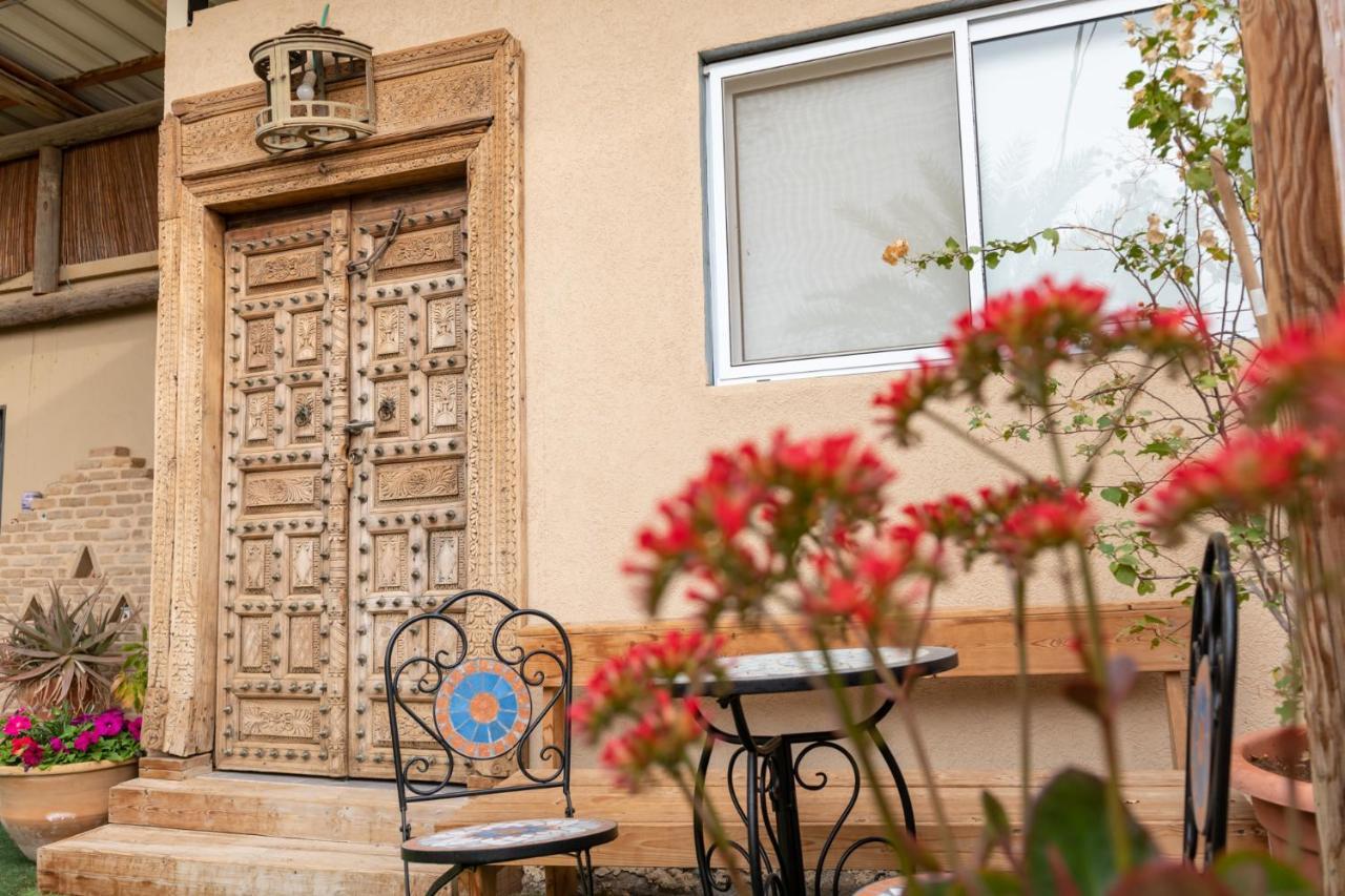 Desert Routes Inn Shvilim Ba Midbar Hazeva Exterior photo