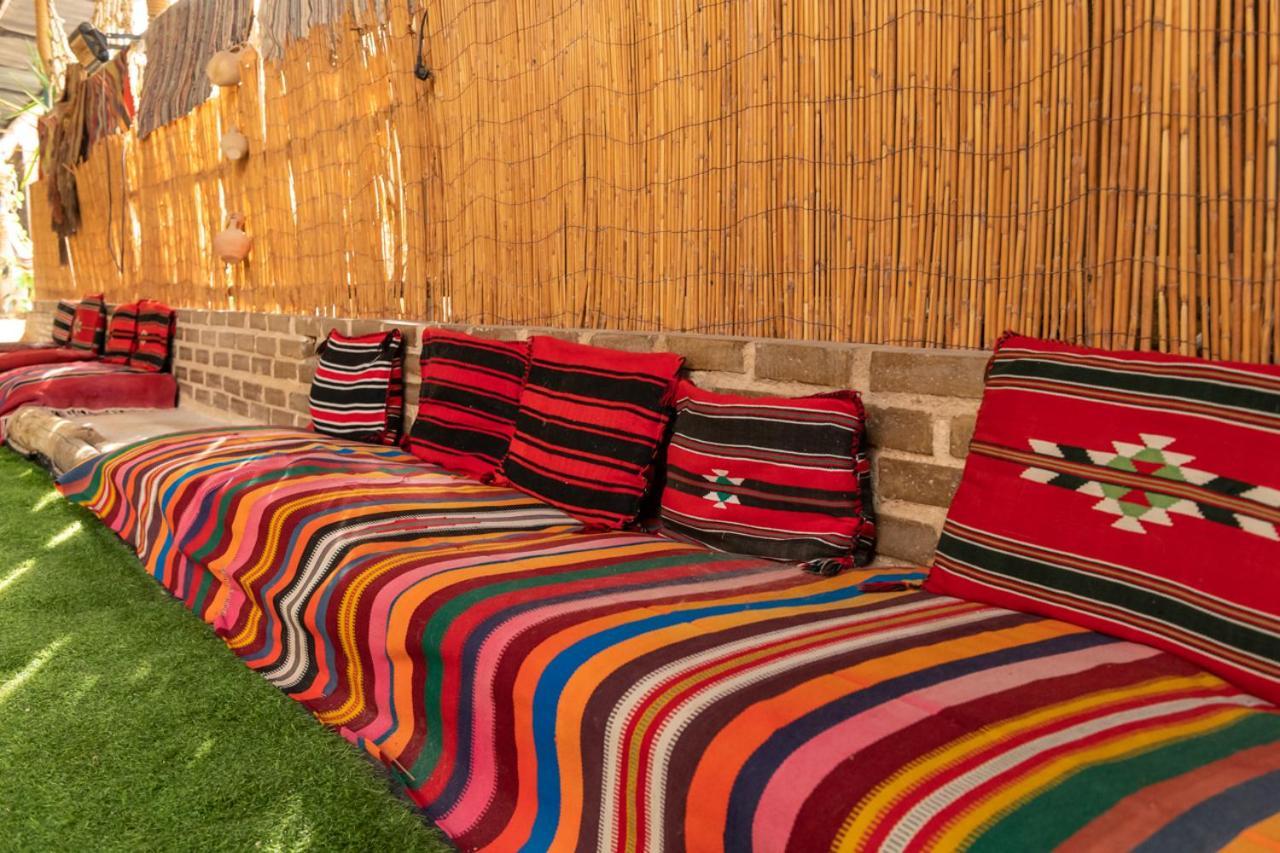Desert Routes Inn Shvilim Ba Midbar Hazeva Exterior photo