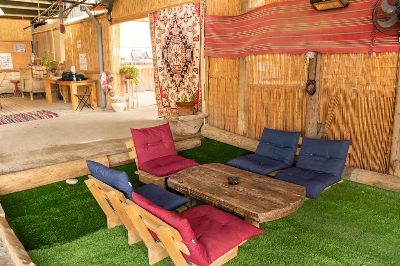 Desert Routes Inn Shvilim Ba Midbar Hazeva Exterior photo