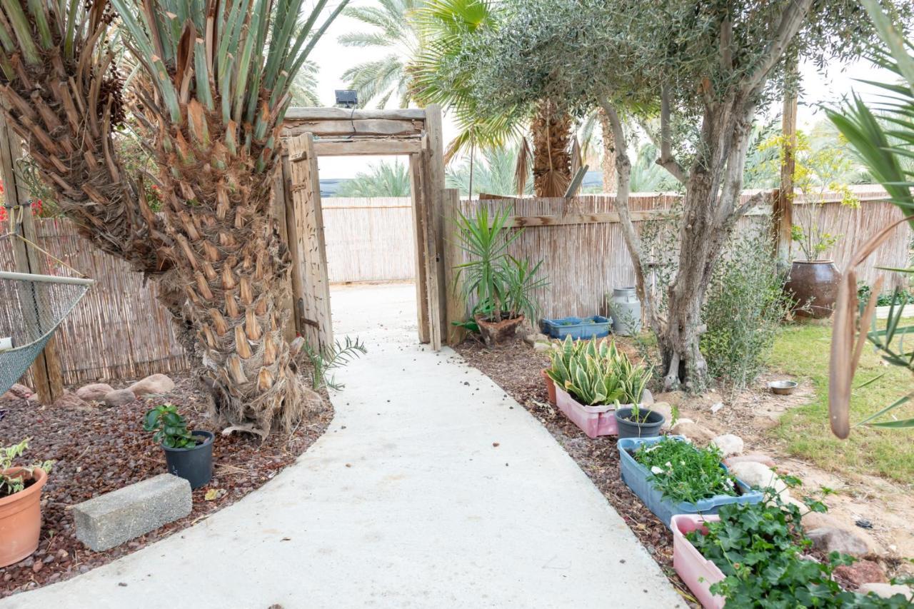 Desert Routes Inn Shvilim Ba Midbar Hazeva Exterior photo