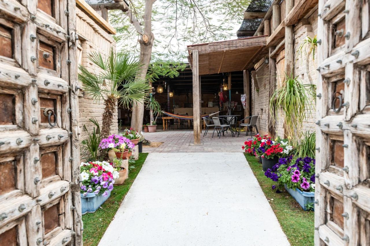 Desert Routes Inn Shvilim Ba Midbar Hazeva Exterior photo