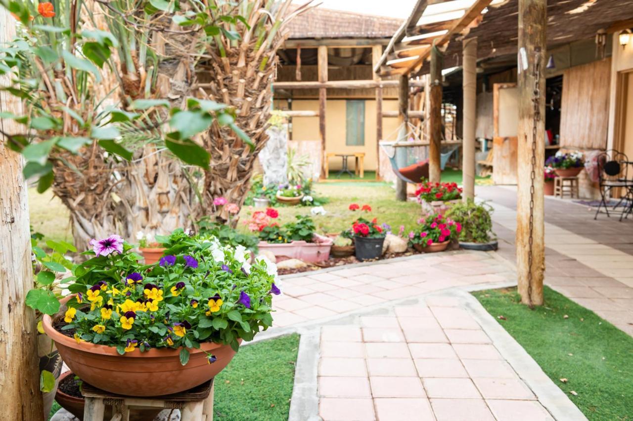 Desert Routes Inn Shvilim Ba Midbar Hazeva Exterior photo